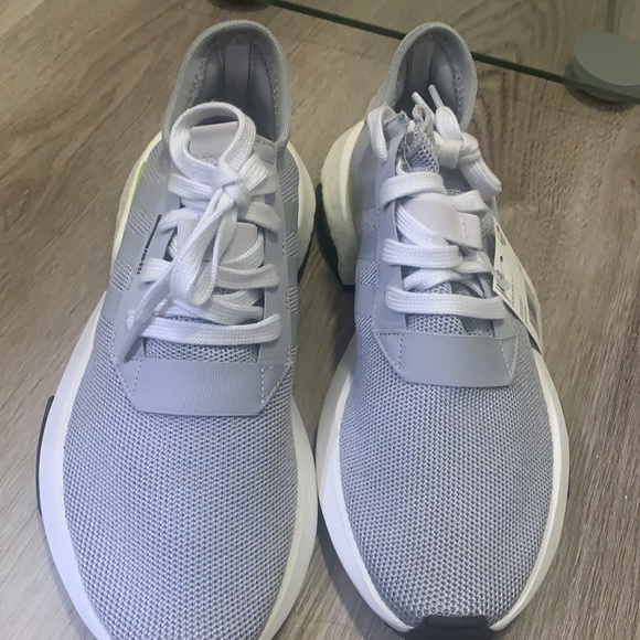 Adidas Orginals - Picture 3 of 4